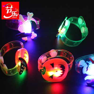 節(jié)樂萬圣節(jié) 發(fā)光胸針與發(fā)光玩具，點(diǎn)亮孩子的奇妙之夜